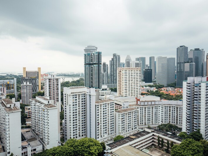 Apartments and urban infrastructure near RK Studios Chembur